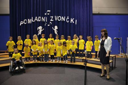27.3.2025_pomladni zvoncki_asl325